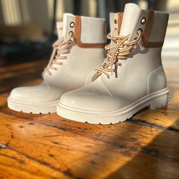 See By Chloe Florrie Rain Boots - Picture 1 of 9